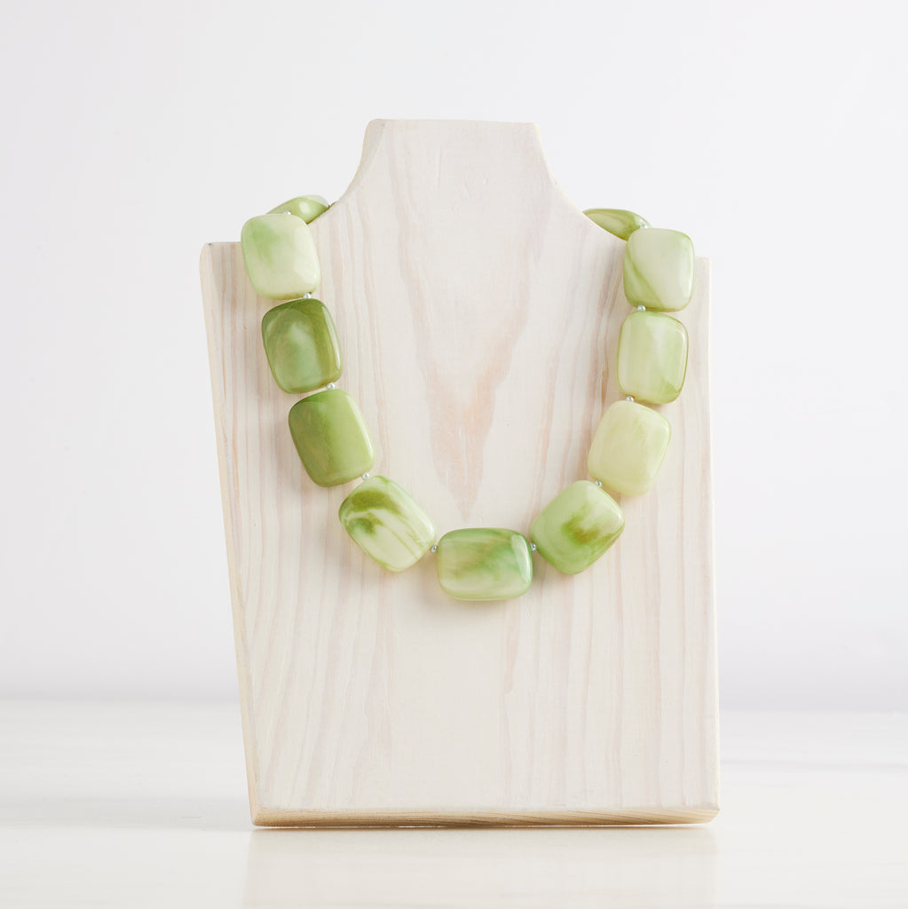 Sweet Pea Chicklet Cooling Necklace– Hot Girls Pearls